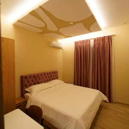 Hotel Sr99 Tirana